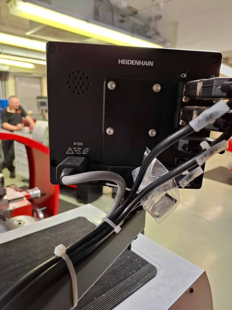 dro installation cable management