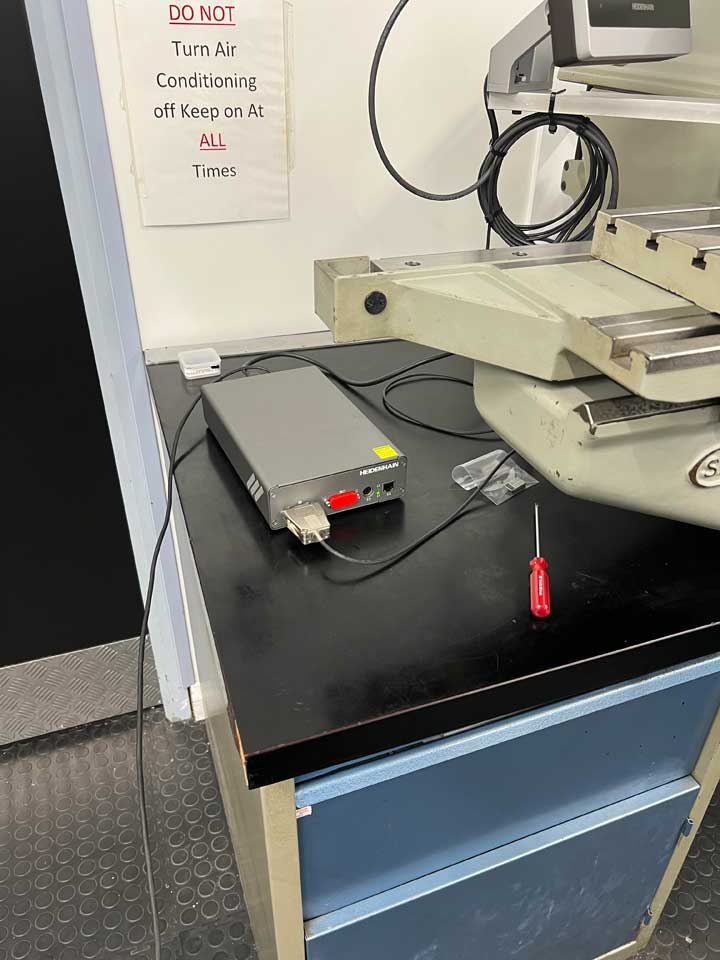 PWM 20 Heidenhain test equipment running through the mounting wizard.