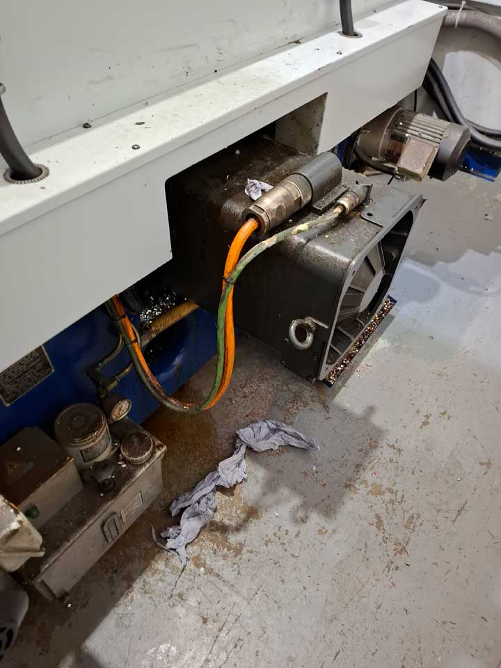 Rotting X axis Siemens cable.