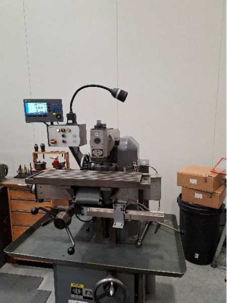 3 Axis Acu-Rite installation fitted to Aciera F3 mill.